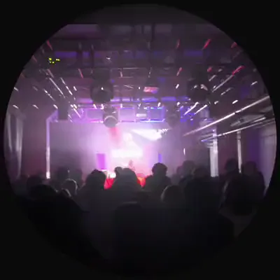 TechnoRoom, кадр 1