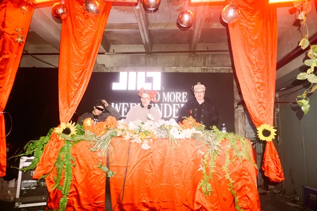 JILT x NOMOREWEEKENDER w/ MEOW! DAMMIT, кадр 1